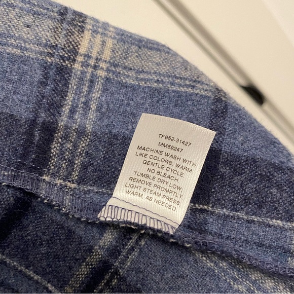 Pendleton Sleeveless Hooded Wool Vest - Picture 7 of 8